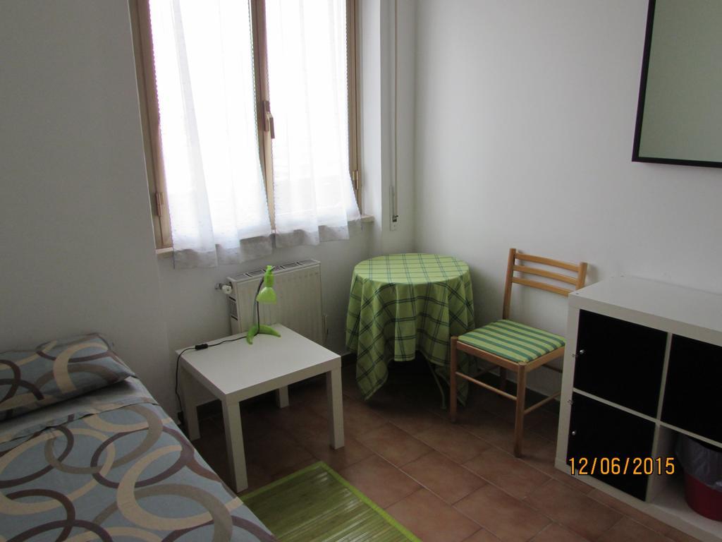 Thousand Sunny Roma Habitación foto